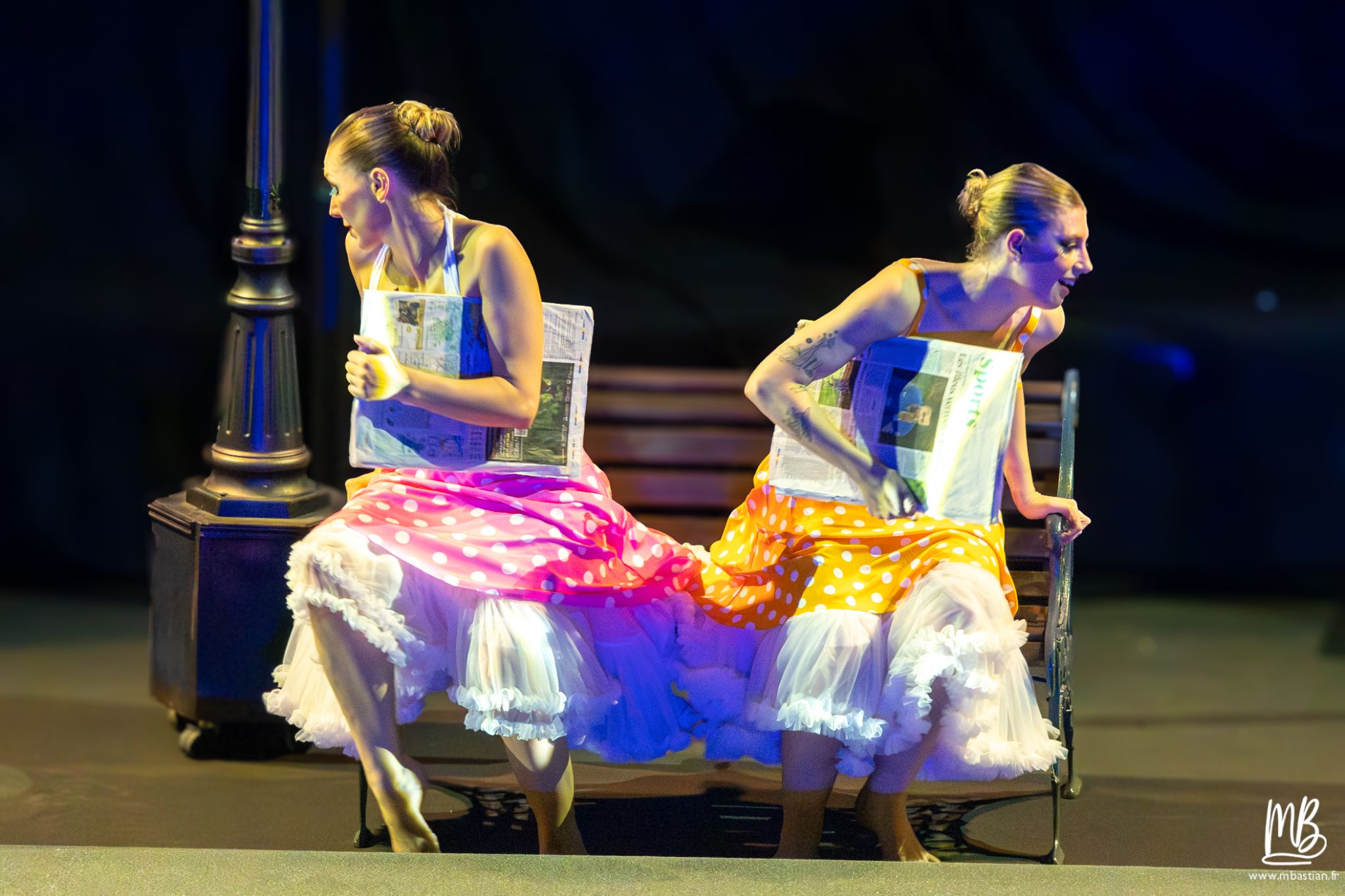 20251206 LA FABRIQUE A CONTES (BNS) MB 120